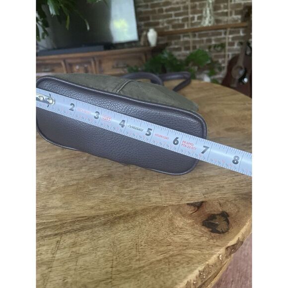 Liz Claiborne Olive Green Crossbody Mini Backpack Double Zip Compartments 9”x7” - Picture 4 of 11